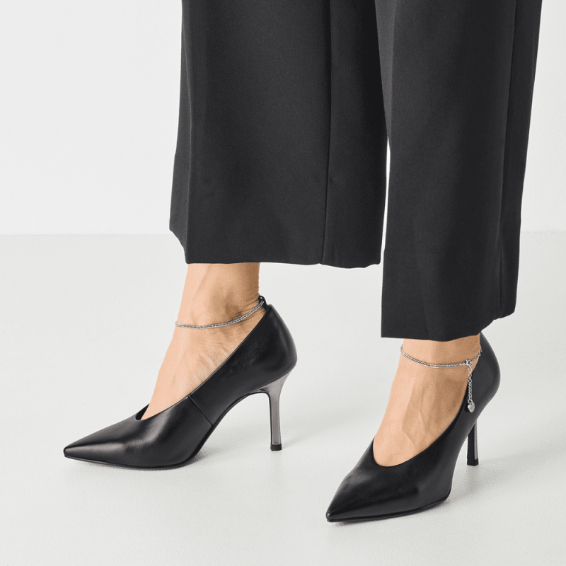 1-22464 BLACK TAMARIS