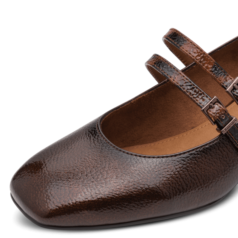 1-22318-43 BROWN COMB TAMARIS