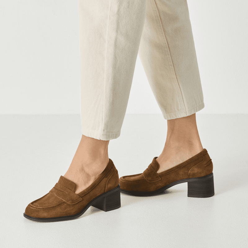 1-24455-47 COGNAC SUEDE TAMARIS