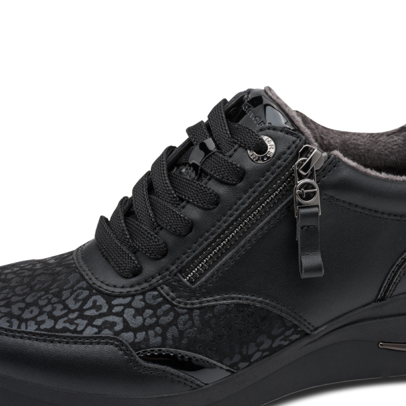 8-83714-43 BLACK NAPPA TAMARIS COMFORT 