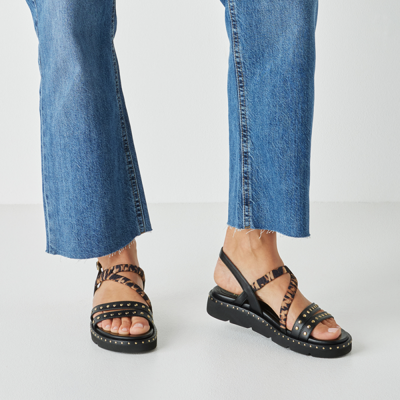 1-28227 BLACK COMB TAMARIS