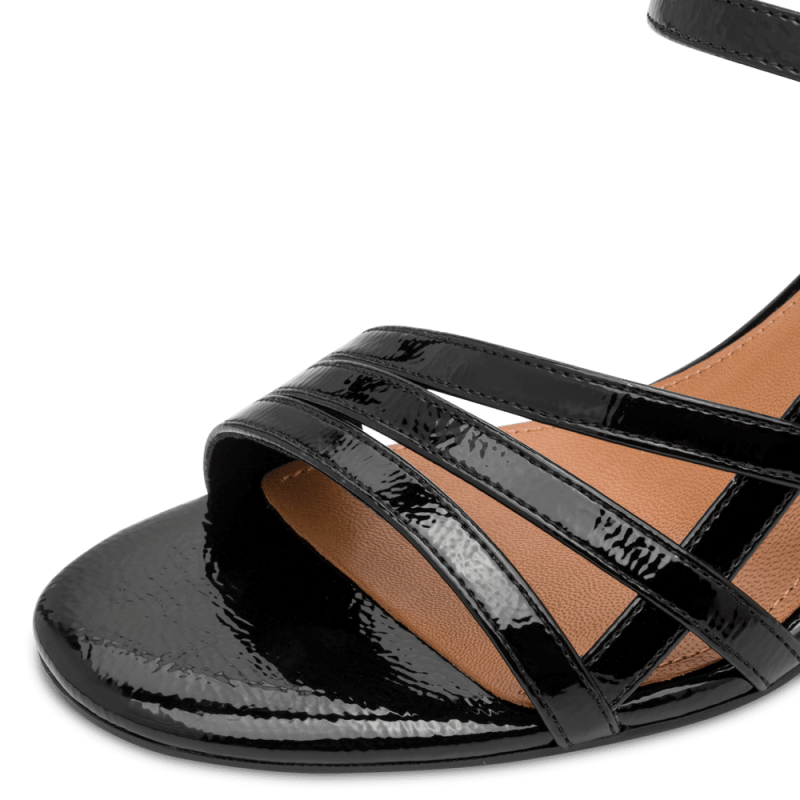 1-28350 BLACK PATENT TAMARIS