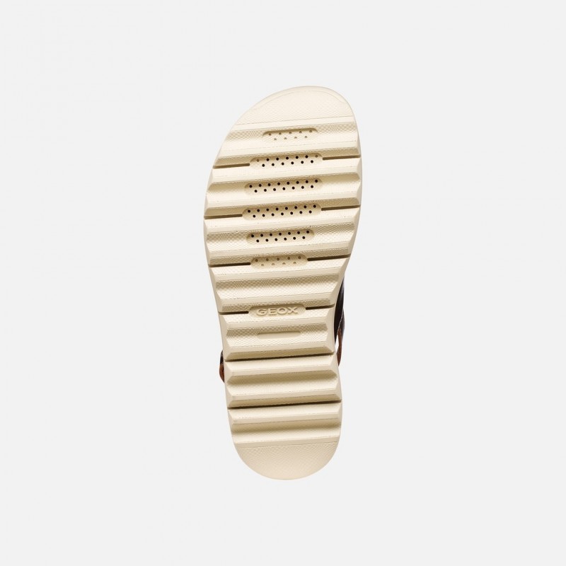 D45SZE XAND BEIGE/DK BEIGE GEOX